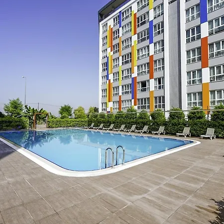 W Shared Pool 3 Min To Mall Of *